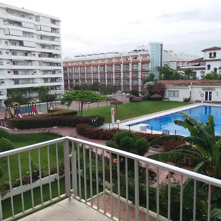 Carihuela Palace *