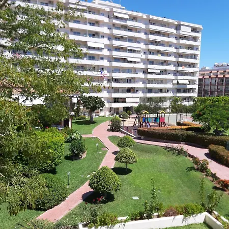 Carihuela Palace *